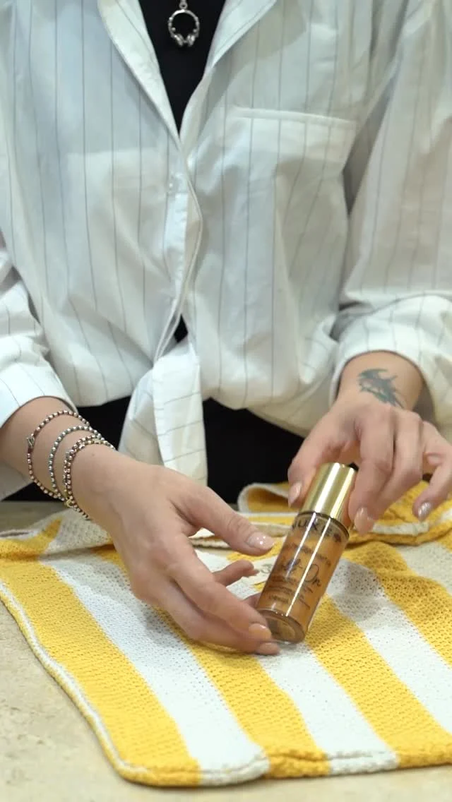 Scopri il nuovo olio Nuxe in formato roll on e brilla per tutta l’estate ✨✨✨
Noi abbiamo provato la versione oro 

Bertozzini dal 1913 Via Cola di Rienzo, 192 - 00192 - Roma
☎️ Per info 06 6874662 - 3290373646
www.bertozzinidal1913